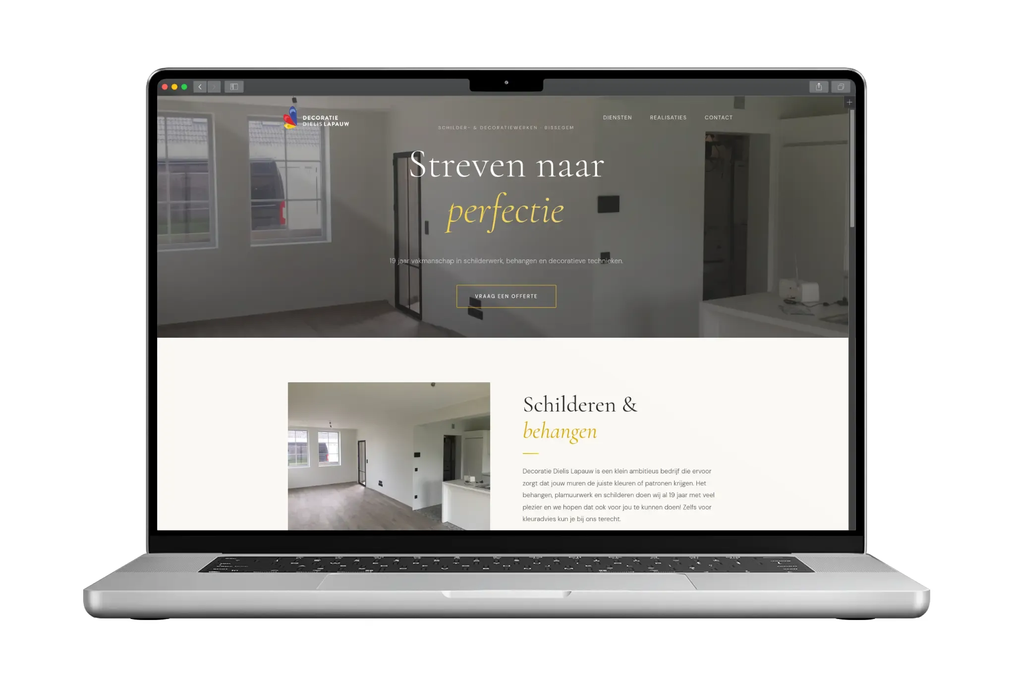 Decoratie Dielis Lapauw op laptop